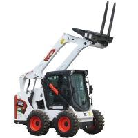 Nakladač Bobcat S530